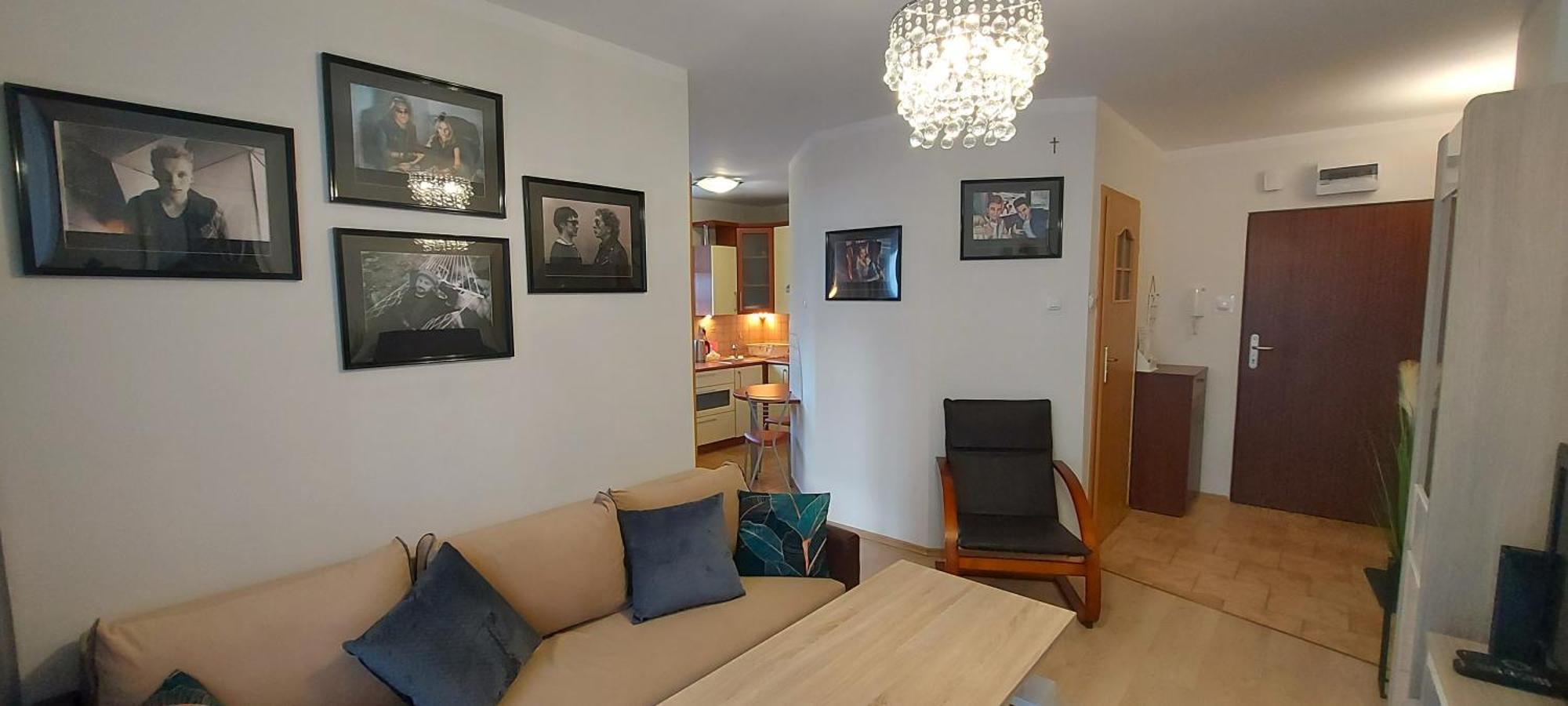 Apartament Orange Piastowska โอสโตรดา ภายนอก รูปภาพ